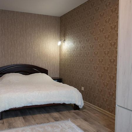 Академіка Корольова 20 1 Apartment Cherkasy Exterior photo